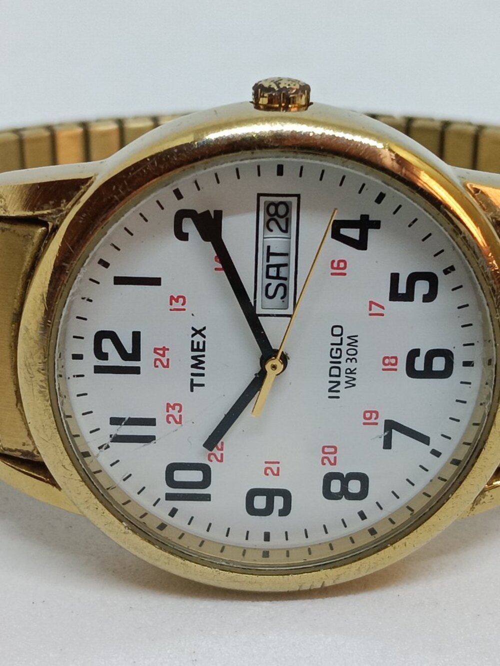 Timex Indiglo 14 Unisex 35mm Gold Tone Easy Reader Date Flex Band Watch NEW BATT - Picture 11 of 11